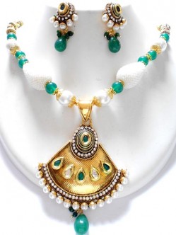 polki-jewellery-set21274PN2548